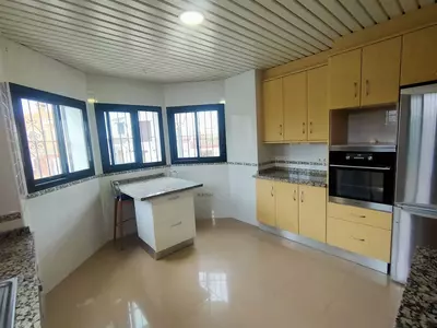 Semi-Detached House in Cancelada