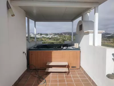 Semi-Detached House in Cancelada