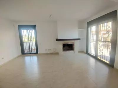 Semi-Detached House in Cancelada