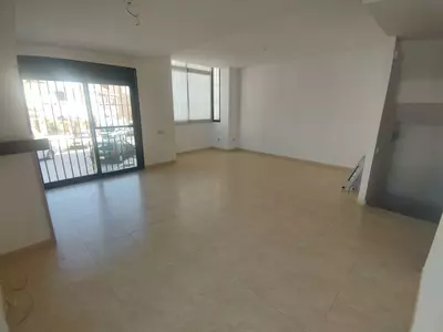 Semi-Detached House in Cancelada