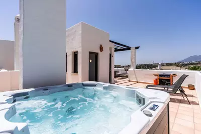 Penthouse in Estepona