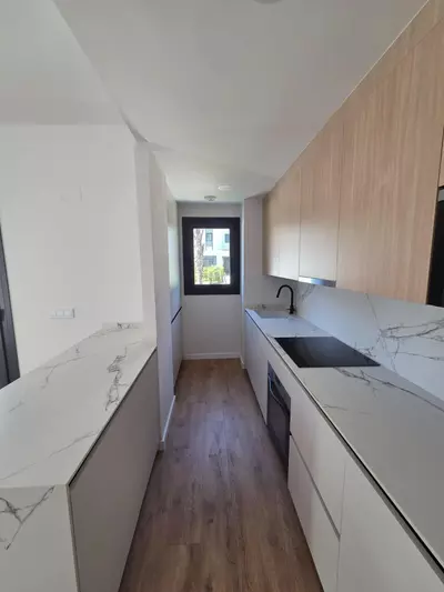 Middle Floor Apartment in Estepona