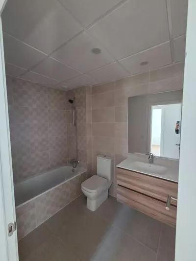 Middle Floor Apartment in Estepona