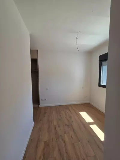 Middle Floor Apartment in Estepona