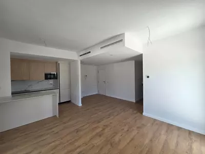 Middle Floor Apartment in Estepona