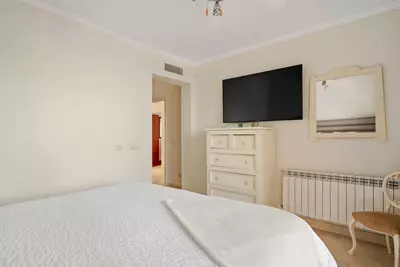 Middle Floor Apartment in Nueva Andalucía