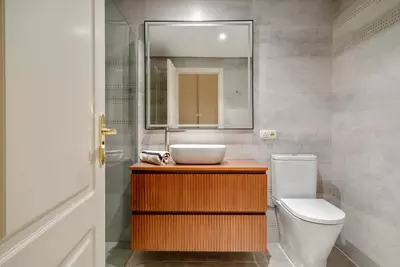 Middle Floor Apartment in Nueva Andalucía