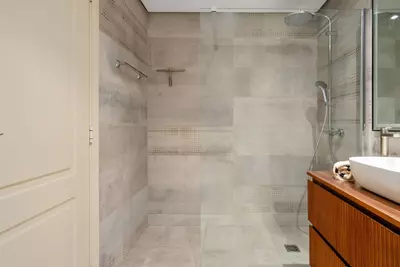 Middle Floor Apartment in Nueva Andalucía