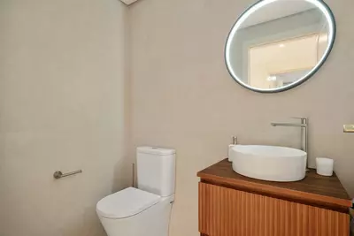 Middle Floor Apartment in Nueva Andalucía