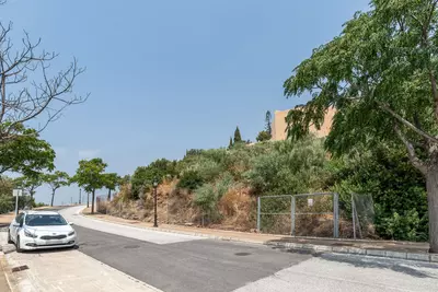 Residential Plot in Elviria