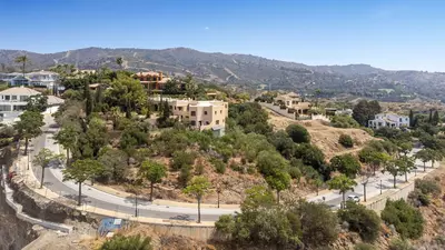 Residential Plot in Elviria