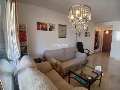Middle Floor Apartment in Estepona