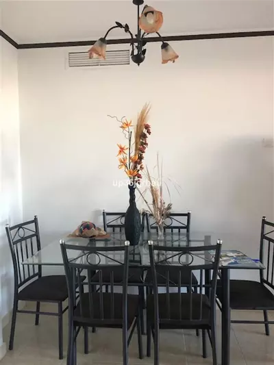 Middle Floor Apartment in Estepona
