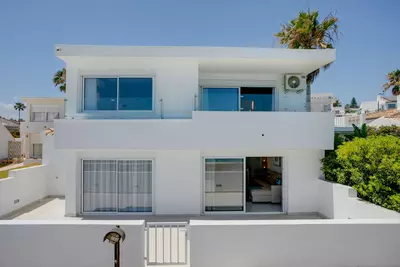 Detached Villa in Estepona