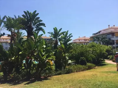 Middle Floor Apartment in Puerto Banús