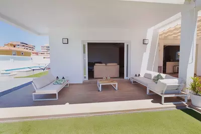 Detached Villa in Manilva
