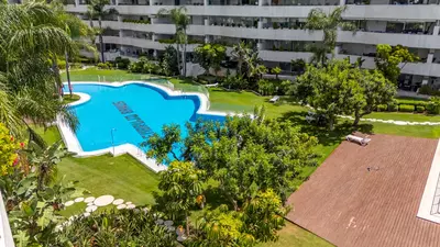 Middle Floor Apartment in Puerto Banús