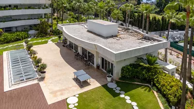 Middle Floor Apartment in Puerto Banús