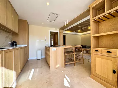 Middle Floor Apartment in Nueva Andalucía