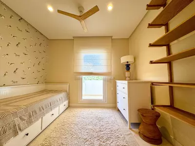 Middle Floor Apartment in Nueva Andalucía