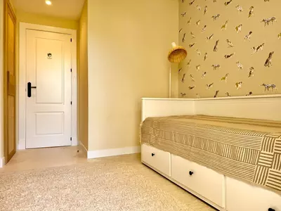 Middle Floor Apartment in Nueva Andalucía