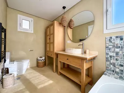 Middle Floor Apartment in Nueva Andalucía