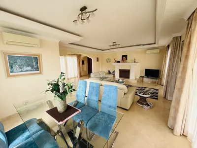 Detached Villa in Casares