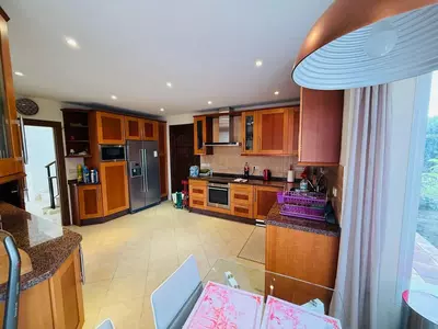 Detached Villa in Casares