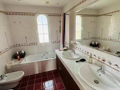 Detached Villa in Casares