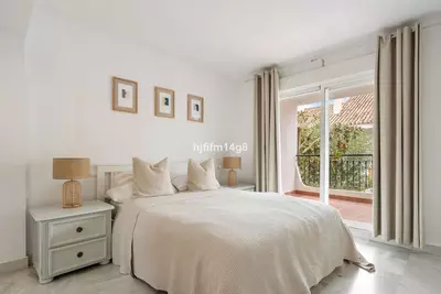 Townhouse in Nueva Andalucía