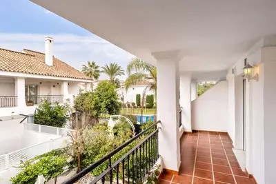 Townhouse in Nueva Andalucía