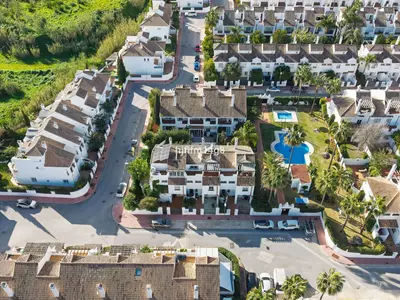 Townhouse in Nueva Andalucía