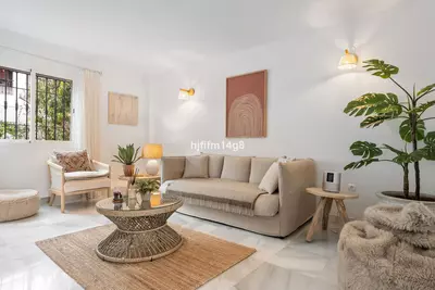 Townhouse in Nueva Andalucía