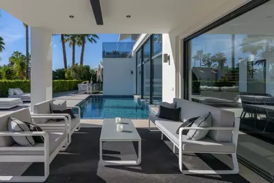 Detached Villa in Los Monteros