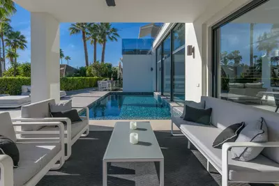 Detached Villa in Los Monteros