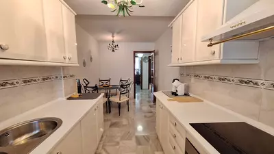 Middle Floor Apartment in Estepona