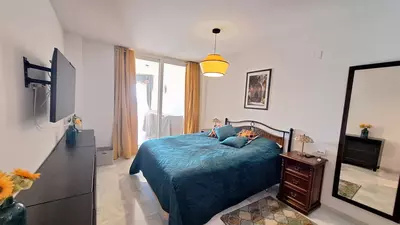 Middle Floor Apartment in Estepona
