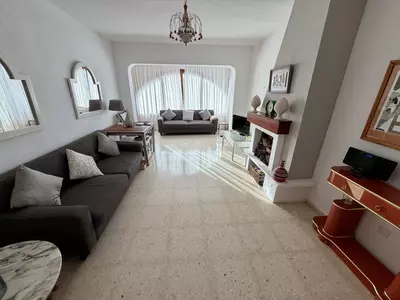 Ground Floor Apartment in El Paraiso