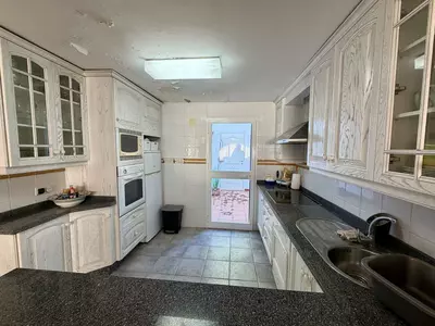Ground Floor Apartment in El Paraiso