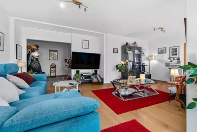 Middle Floor Apartment in Estepona