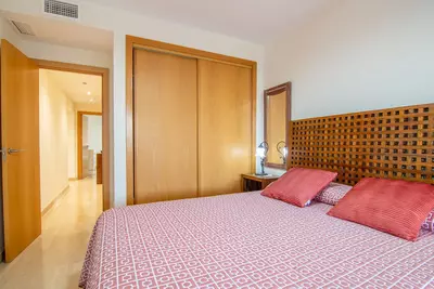 Middle Floor Apartment in Estepona