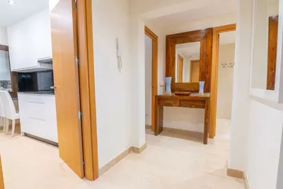 Middle Floor Apartment in Estepona