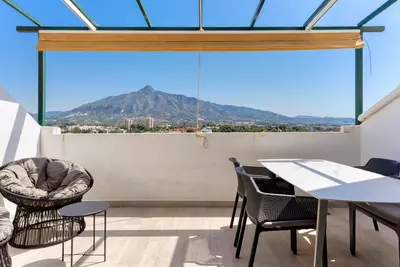 Penthouse Duplex in Nueva Andalucía