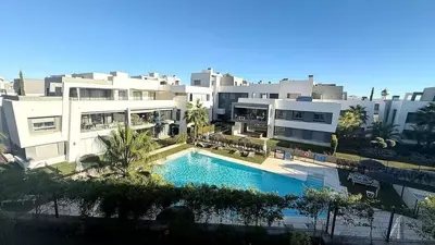 Middle Floor Apartment in Selwo