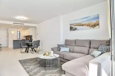 Middle Floor Apartment in Selwo