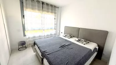 Middle Floor Apartment in Selwo
