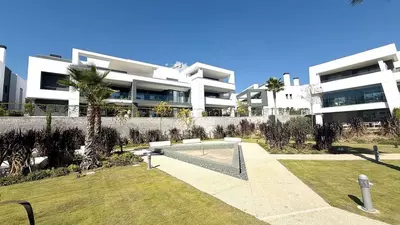 Middle Floor Apartment in Selwo