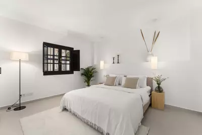 Middle Floor Apartment in Nueva Andalucía