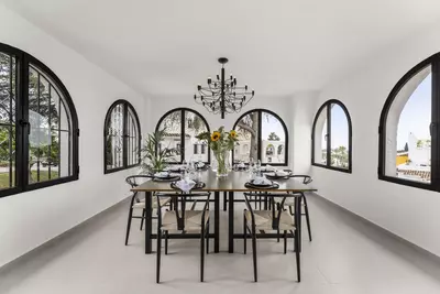 Middle Floor Apartment in Nueva Andalucía