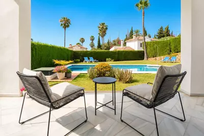 Detached Villa in Elviria